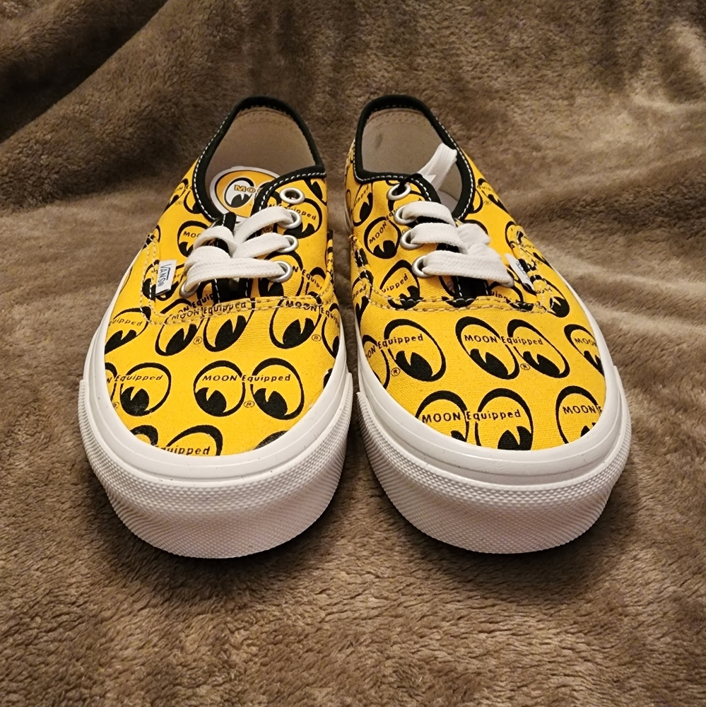 Vans rare mooneyes sneakers